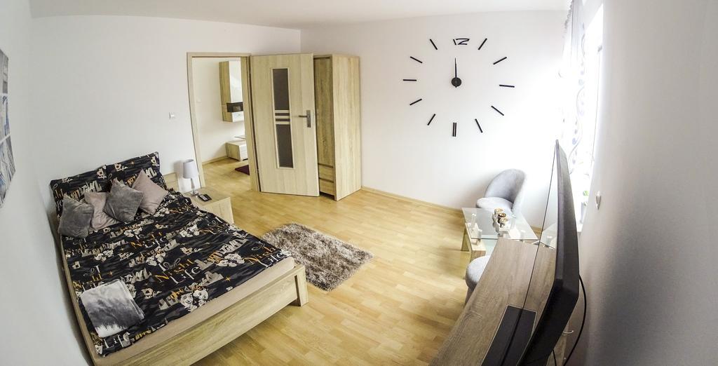 Appartement Apartament Przy Basztowej à Drawsko Pomorskie Extérieur photo