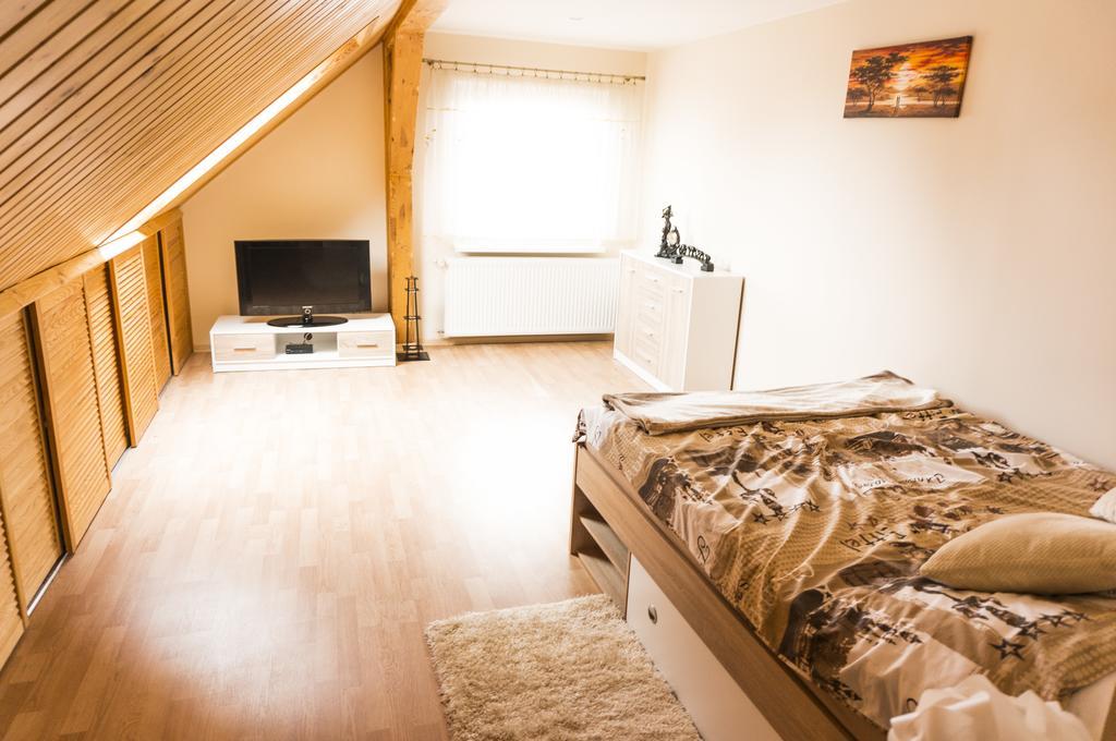 Appartement Apartament Przy Basztowej à Drawsko Pomorskie Extérieur photo